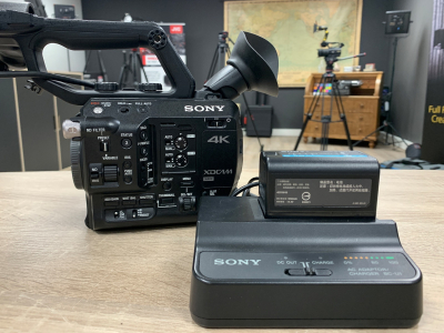 Sony PXW-FS5 Handheld Camcorder incl. RAW-upgrade